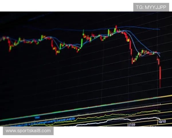 德州扑克策略分析:如何合理管理筹码实现长线盈利